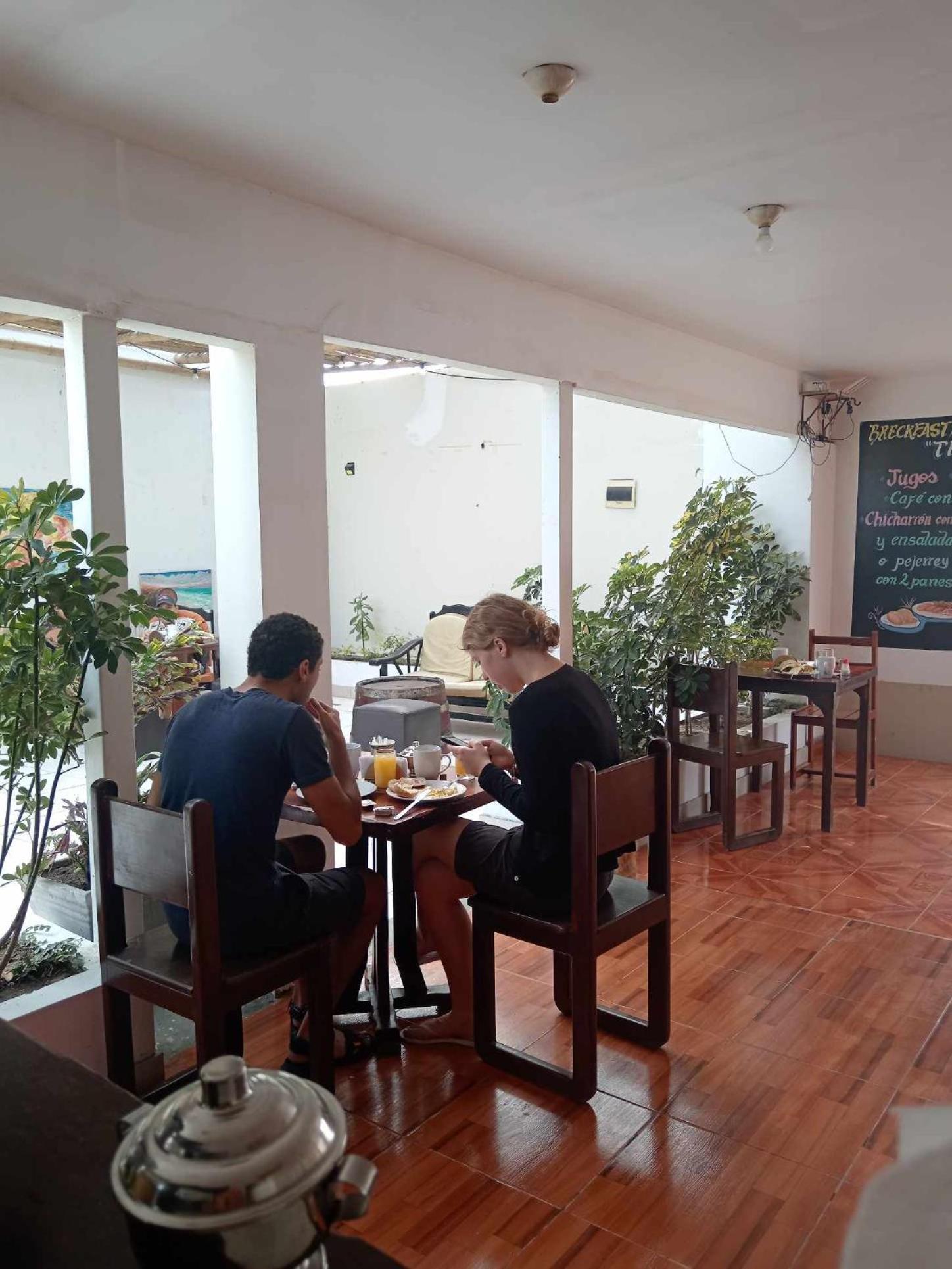 Hostel Willys House Paracas Exterior foto